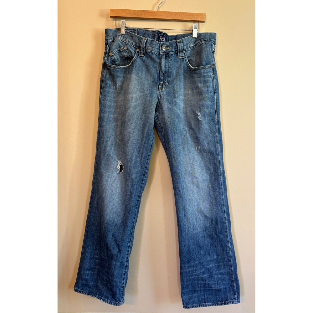 Rock & Republic Men's Jeans 34x30. Relaxed,Straight Leg Distressed Blue Denim